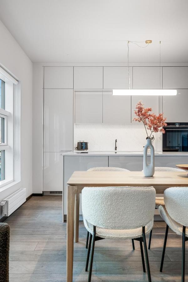 Appartamento Harbour Lux 3br & 2ba In The Heart Of The With Free Parking *