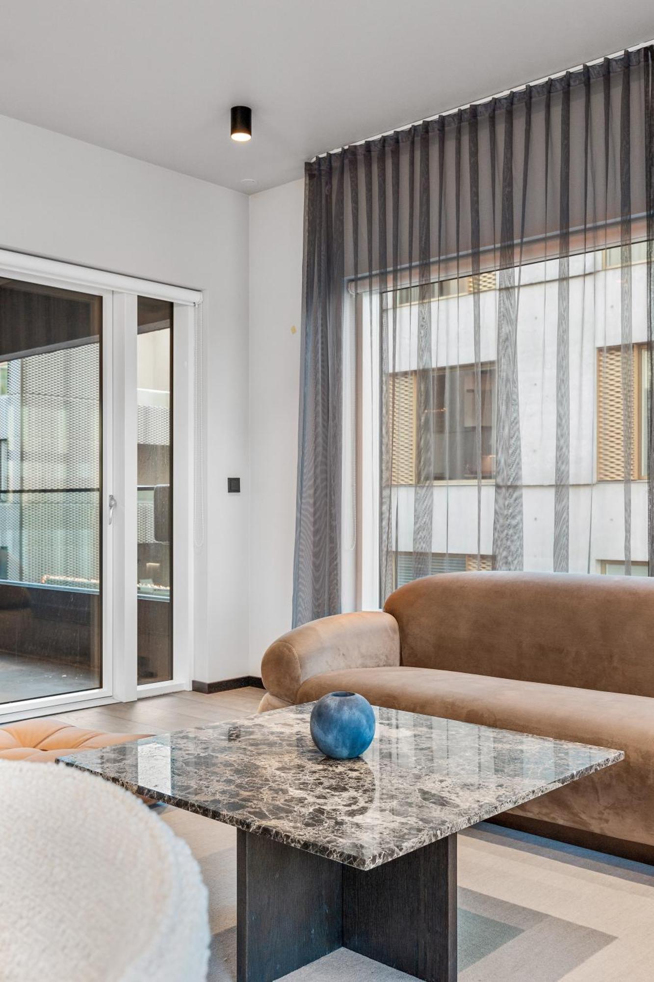Harbour Lux 3br & 2ba In The Heart Of The With Free Parking Appartamento